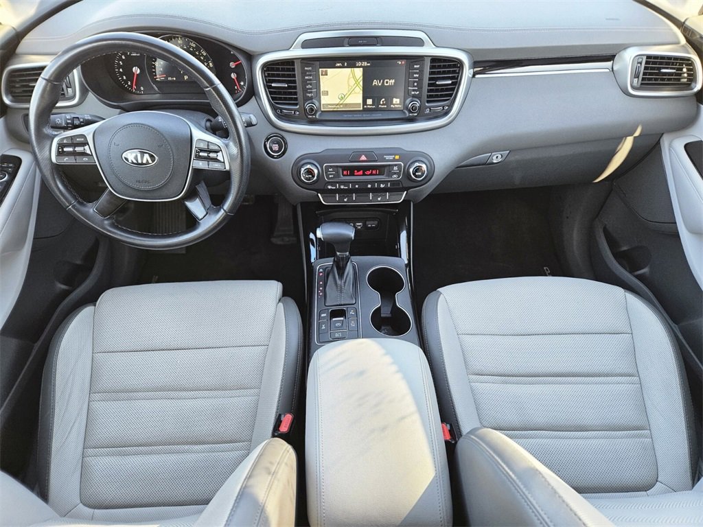 Used 2020 Kia Sorento SX image 9