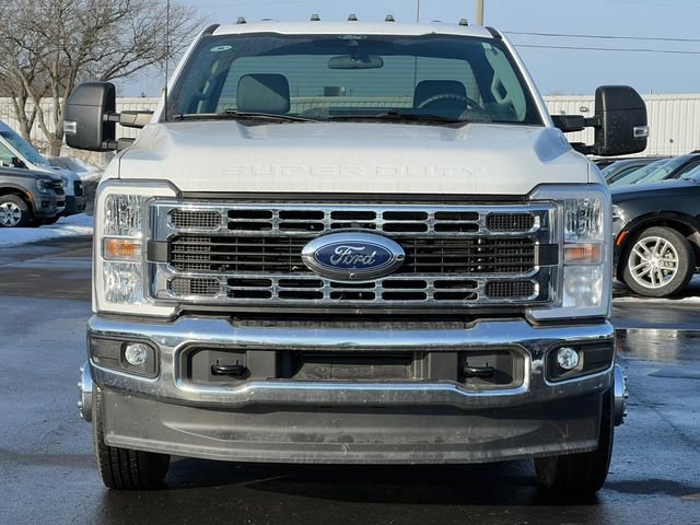 Certified 2025 Ford F350 XLT w/ 360-Degree Camera Package image 44