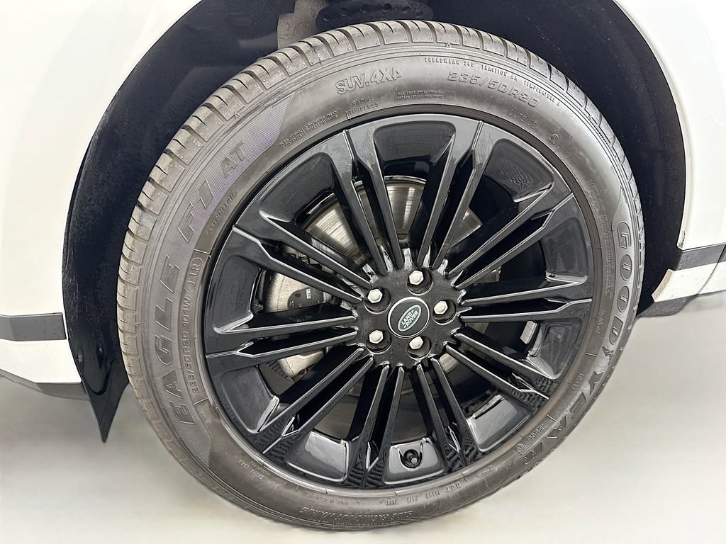 Used 2025 Land Rover Range Rover Evoque S image 29