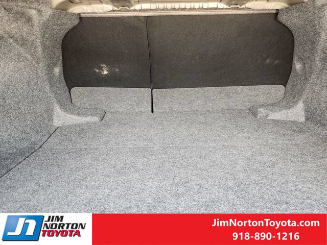Used 2026 Toyota Corolla LE FWD image 31