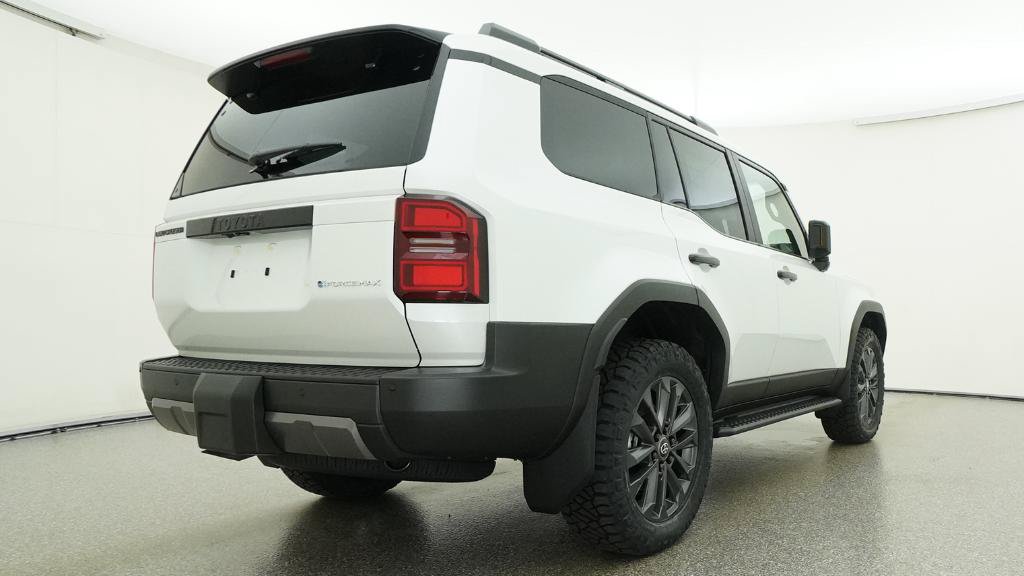 New 2027 Toyota XLT RWD image 27