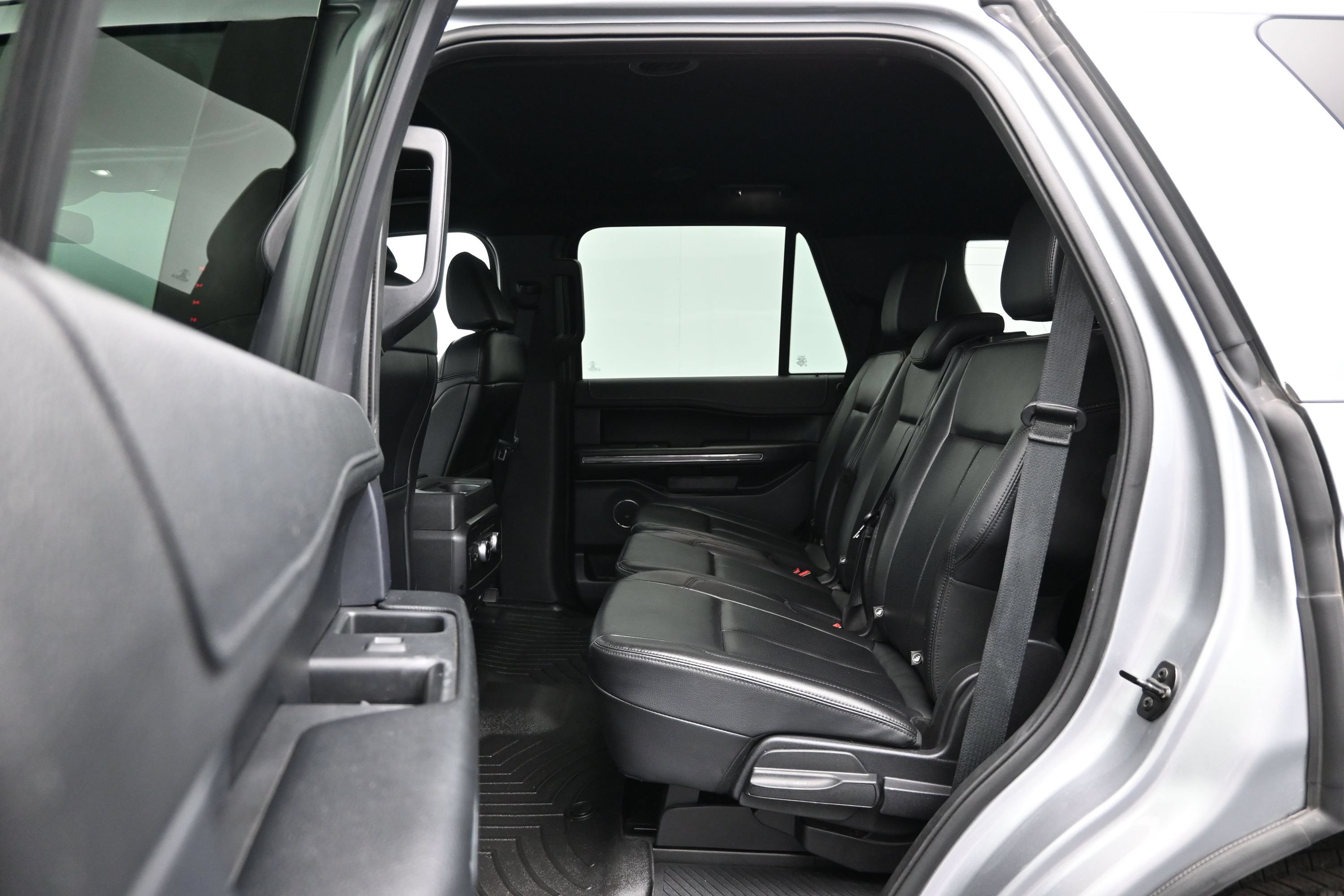 Used 2021 Ford Expedition XLT RWD image 11