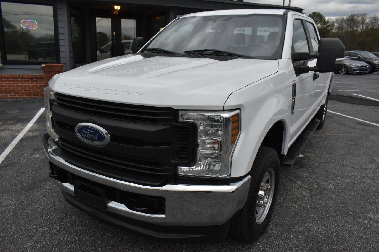 Used 2018 Ford F250 XL w/ Power Equipment Group image 2