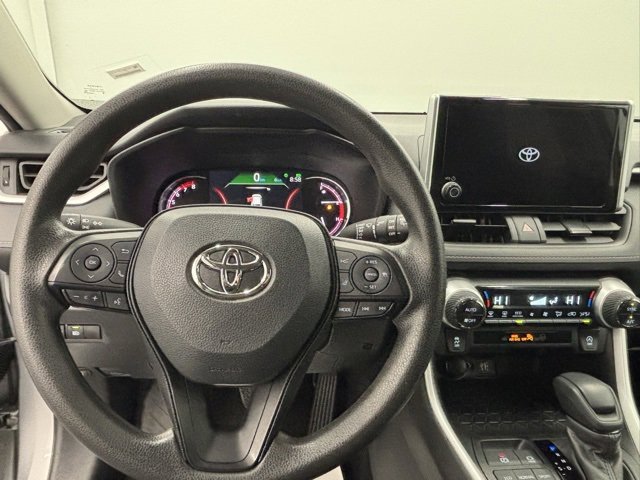 Used 2024 Toyota RAV4 XLE image 15