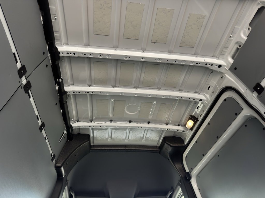 Used 2024 Mercedes-Benz Sprinter 2500 image 17