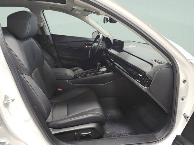 Used 2025 Honda Accord EX-L image 17