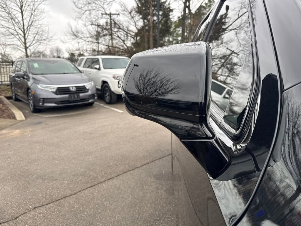 Used 2024 Cadillac Escalade V image 38