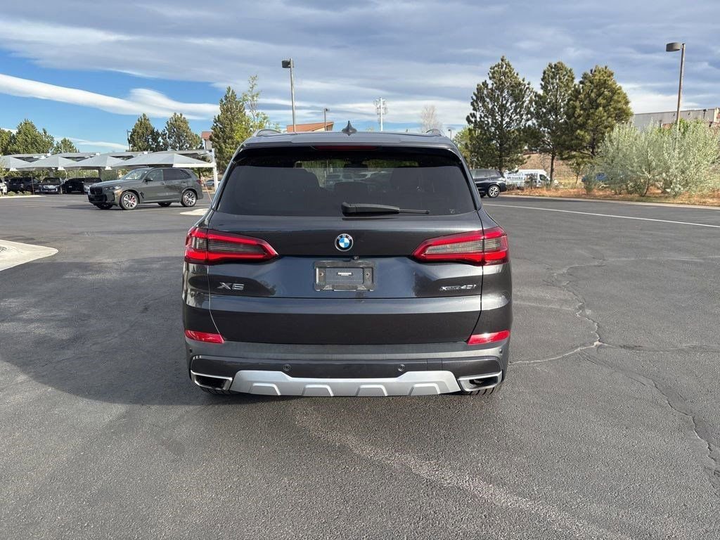 Used 2020 BMW X5 xDrive40i w/ Premium Package image 4