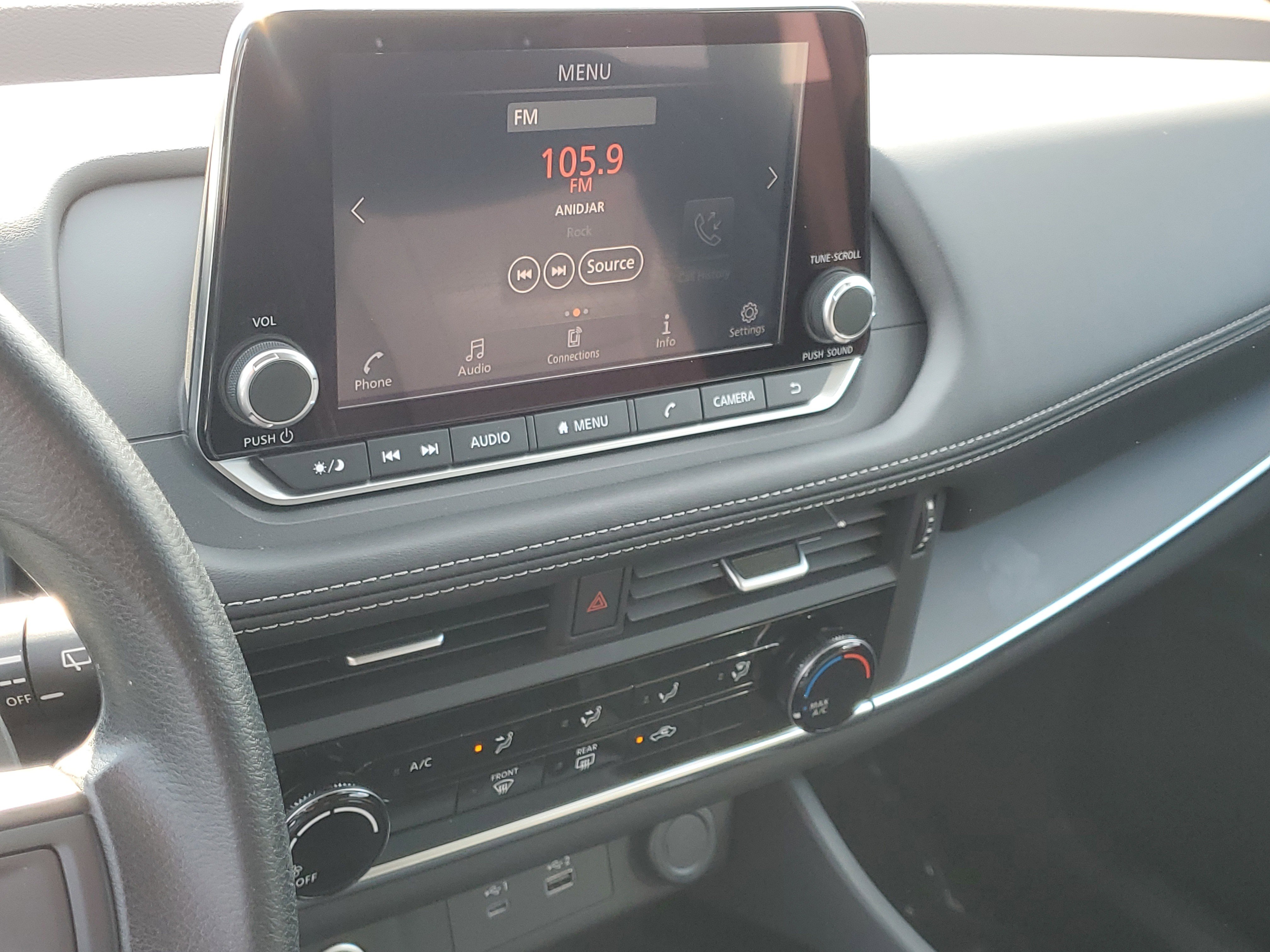 Certified 2023 Nissan Rogue S image 26