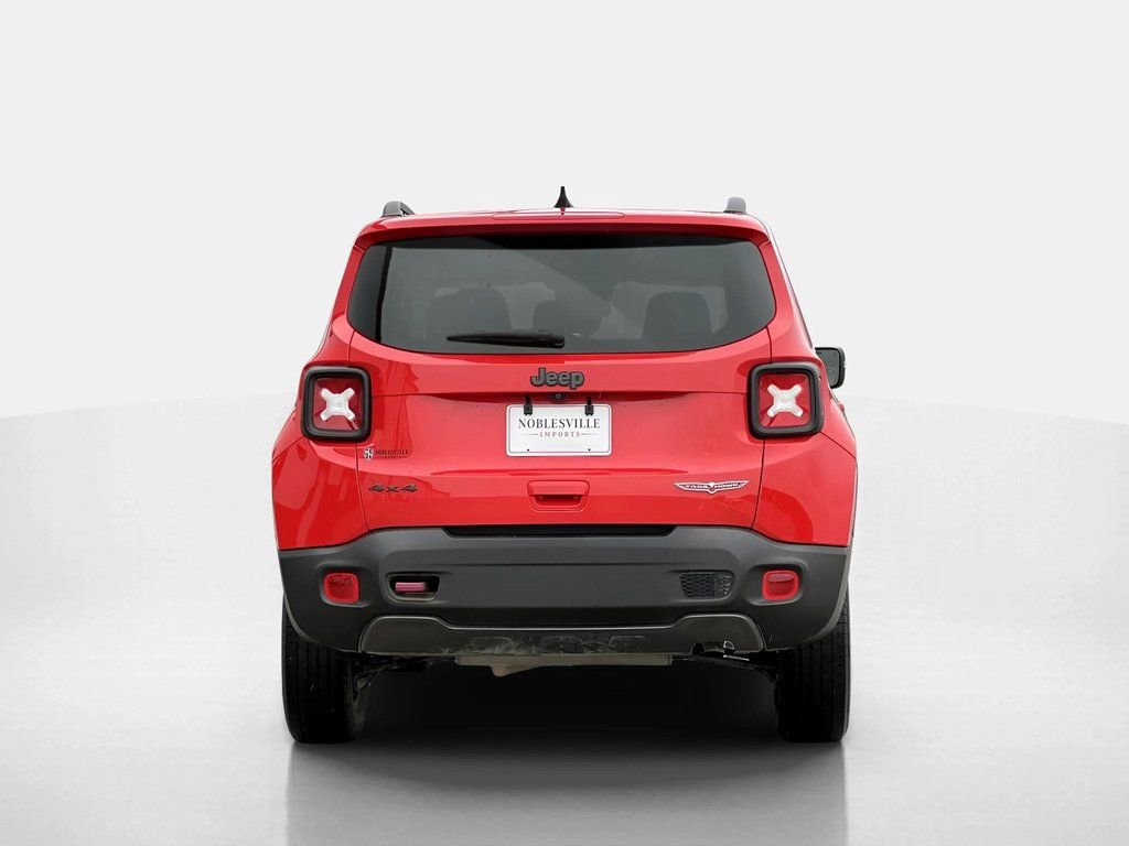 Used 2019 Jeep Renegade Trailhawk w/ Cold Weather Group II AWD/4WD image 7