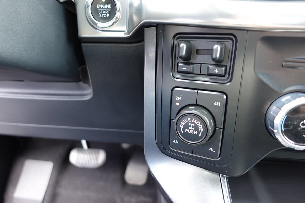 Used 2023 Ford F150 Lariat w/ Equipment Group 502A High AWD/4WD image 57