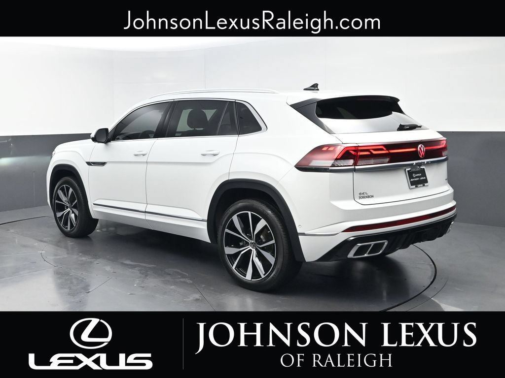 Used 2025 Volkswagen Atlas Cross Sport SEL Premium R-Line AWD/4WD image 7