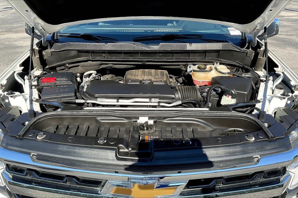 Used 2022 Chevrolet Silverado 1500 LT w/ Protection Package RWD image 34