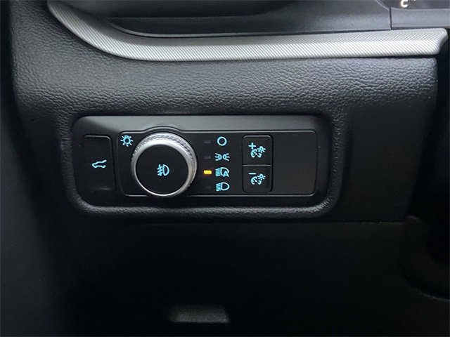 Certified 2020 Ford Explorer XLT w/ Equipment Group 202A image 23