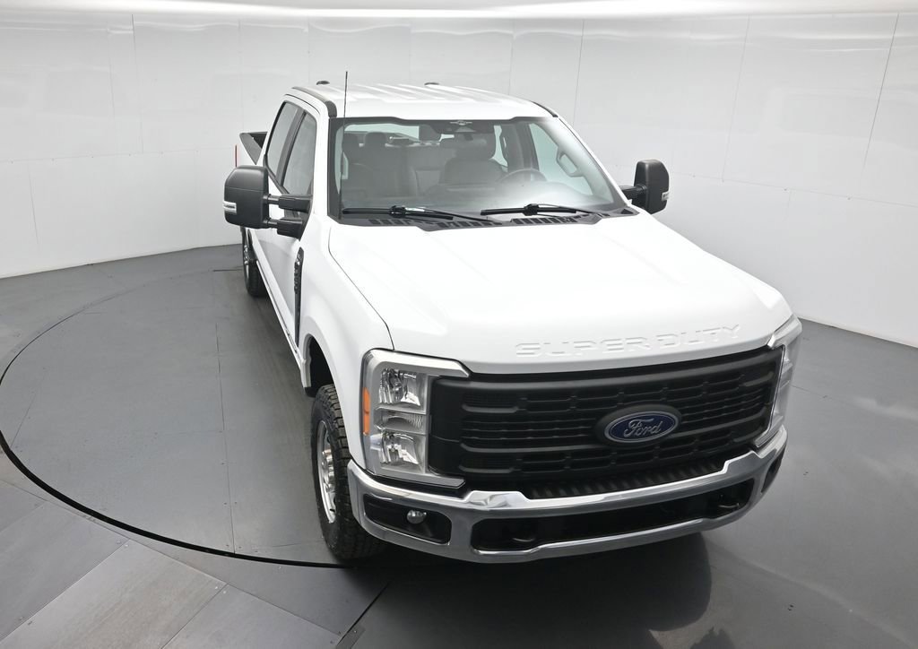 Certified 2023 Ford F250 XL w/ FX4 Off-Road Package AWD/4WD image 39