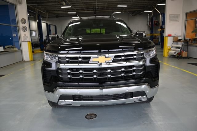 New 2026 Chevrolet Silverado 1500 LTZ AWD/4WD image 2
