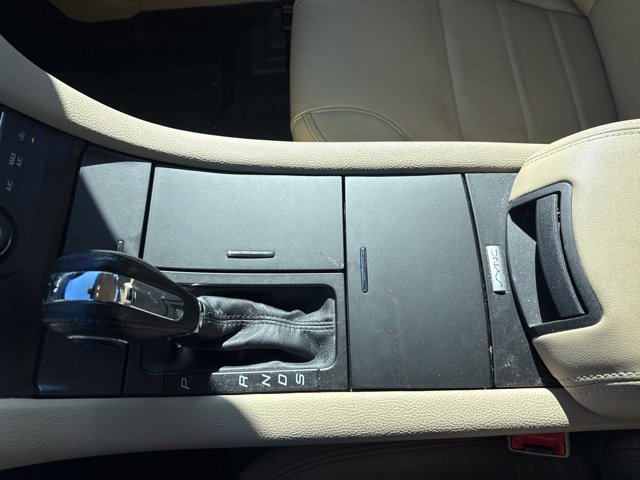 Used 2015 Ford Taurus SEL w/ Equipment Group 201A FWD image 13