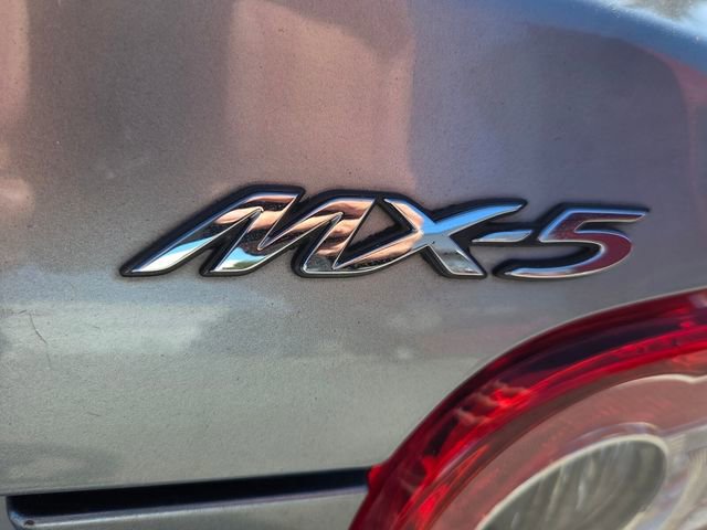 Used 2014 MAZDA MX-5 Miata Club image 10