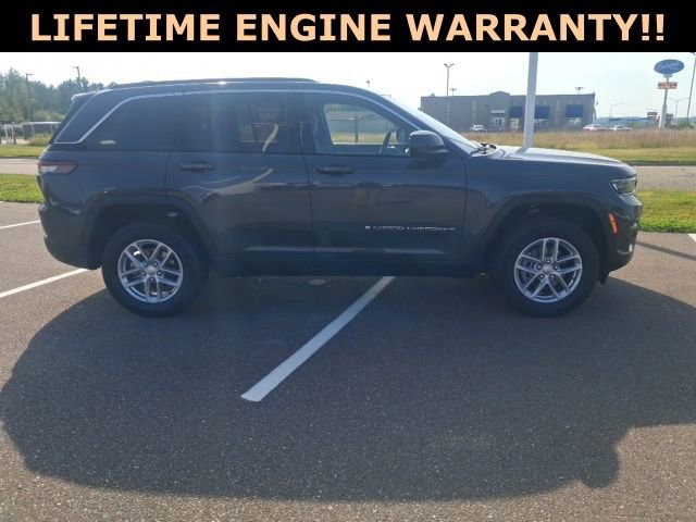 New 2025 Jeep Grand Cherokee Laredo X w/ Trailer Tow Package image 36