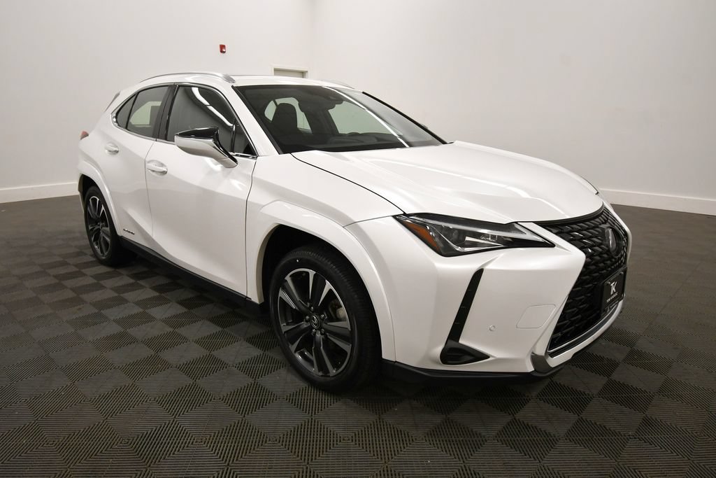 Used 2022 Lexus UX 250h w/ Premium Package AWD/4WD image 10