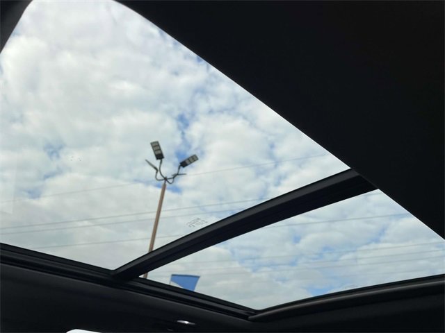 Certified 2024 Chevrolet Tahoe Z71 w/ Luxury Package image 20