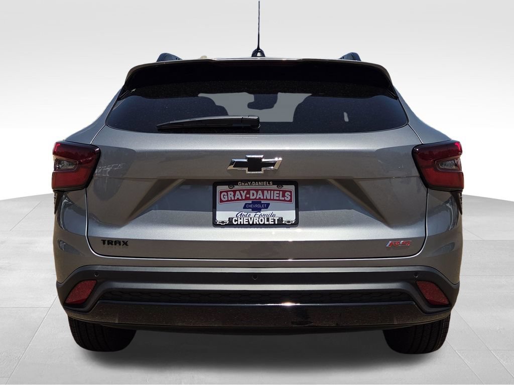New 2026 Chevrolet Trax RS w/ Driver Confidence Package FWD image 7