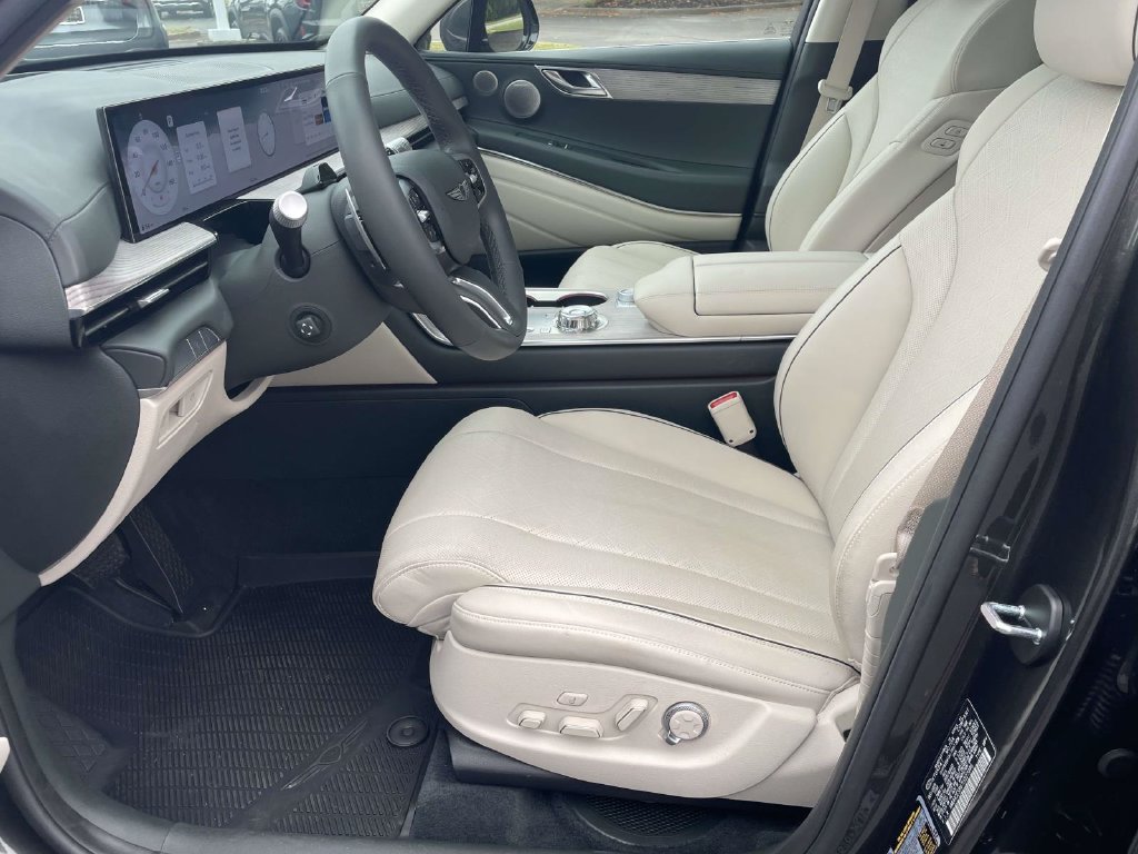 Used 2026 Genesis GV80 2.5T Prestige AWD/4WD image 11