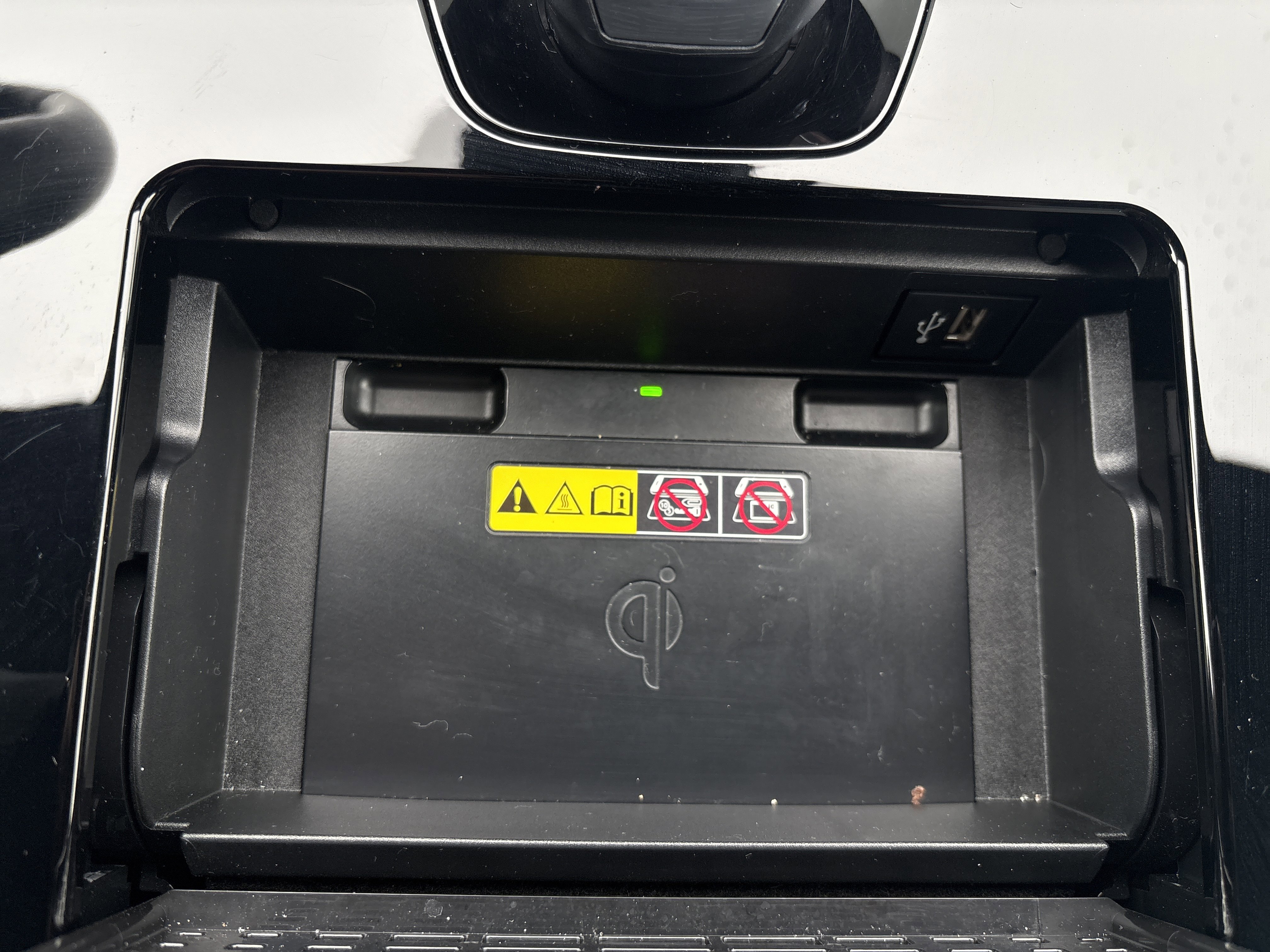 Used 2025 Subaru Solterra Touring image 24