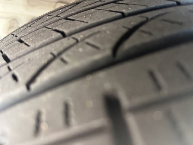 Used 2020 Toyota Corolla SE w/ SE Premium Package image 12