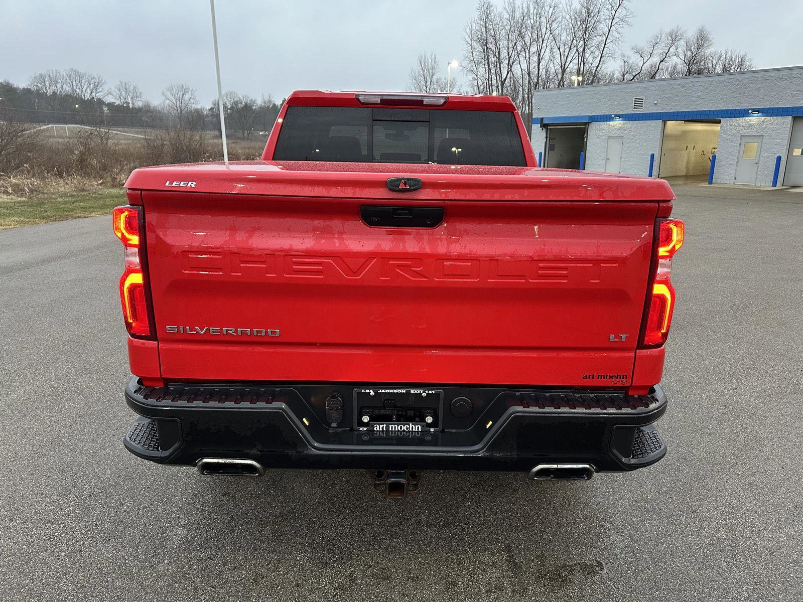 Used 2021 Chevrolet Silverado 1500 LT Trail Boss w/ Convenience Package II image 4