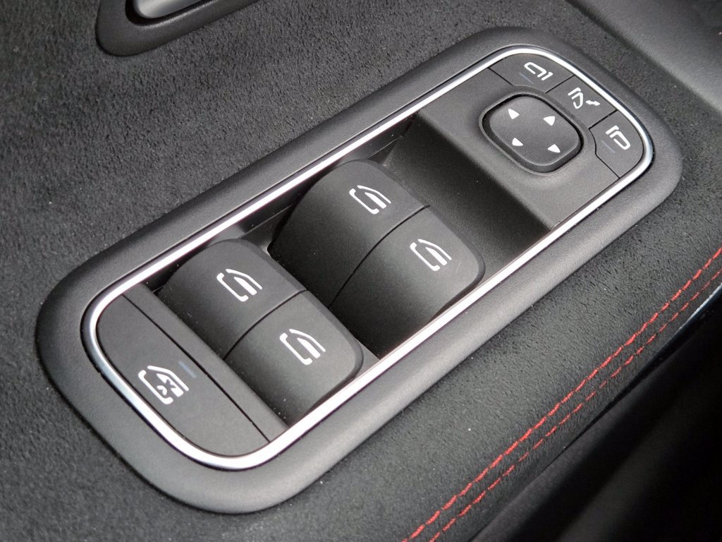 Certified 2023 Mercedes-Benz CLA 250 4MATIC image 30