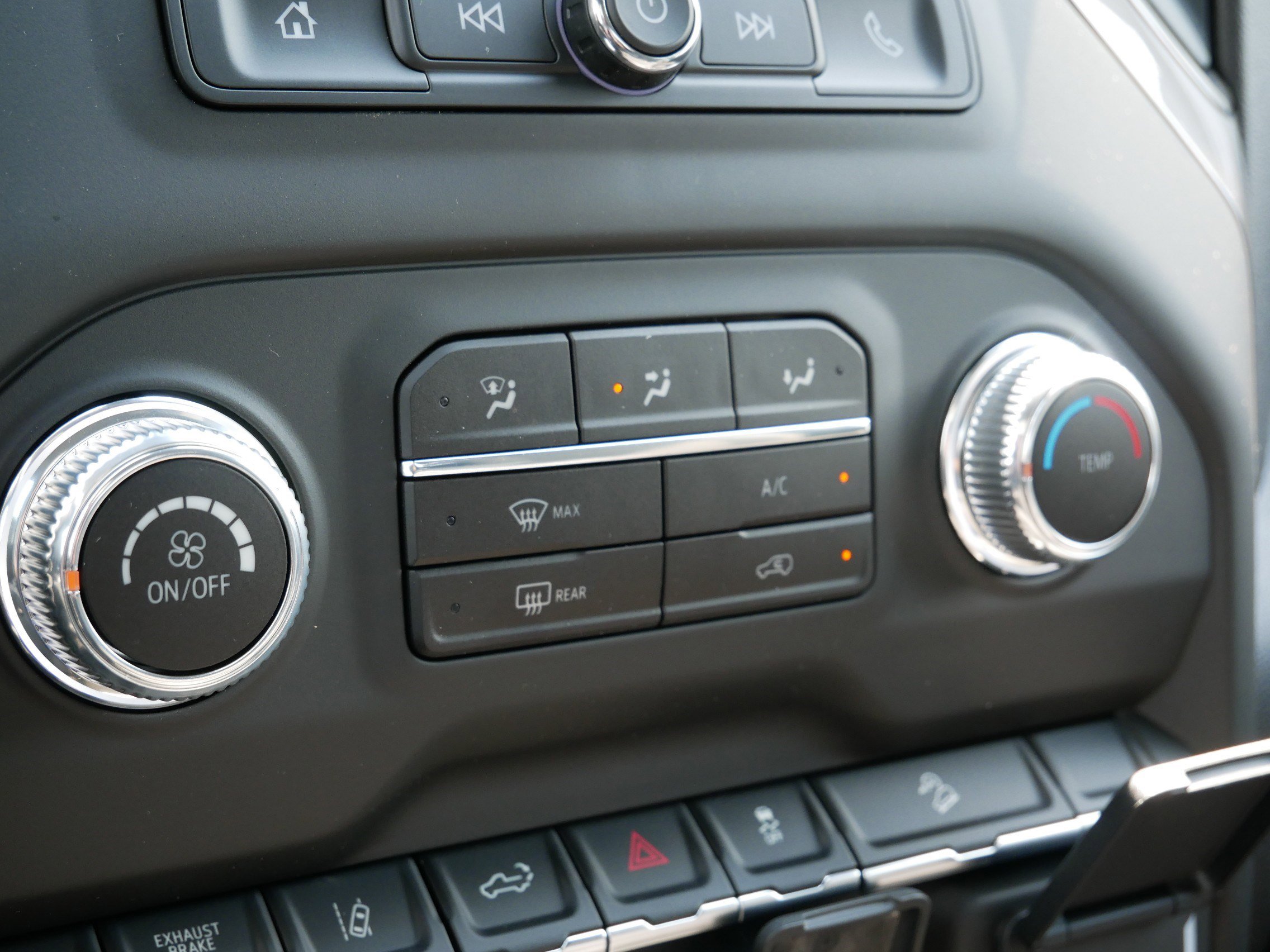 New 2025 GMC Sierra 3500 Pro w/ Convenience Package image 19