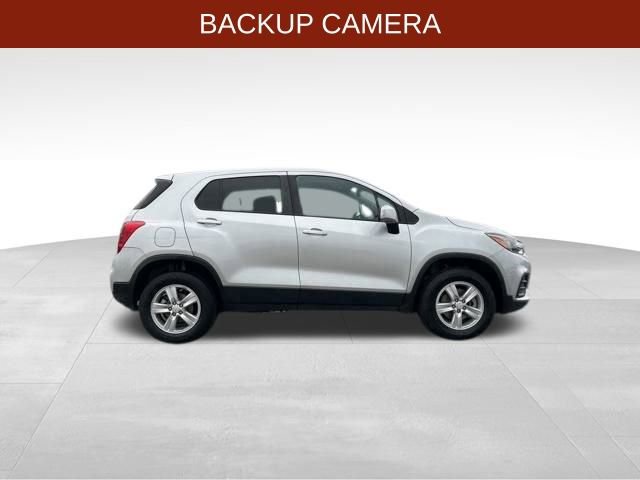 Used 2021 Chevrolet Trax LS w/ Tint and Cruise Package image 8