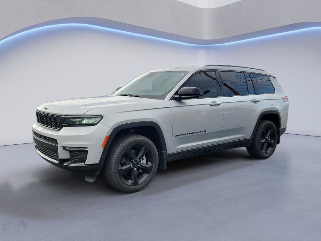Used 2025 Jeep Grand Cherokee L Limited w/ Luxury Tech Group II AWD/4WD image 1