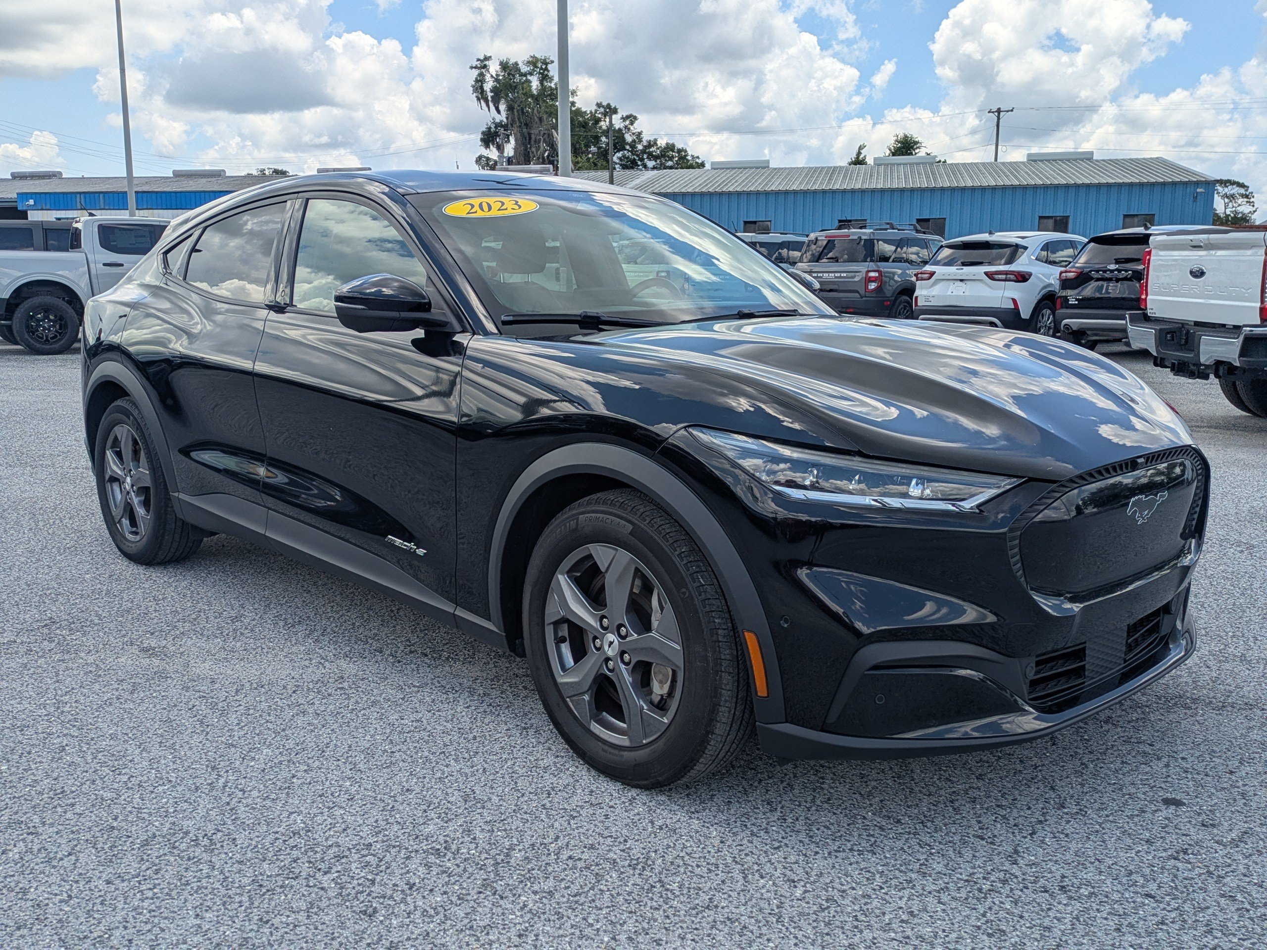 Used 2023 Ford Mustang Mach-E Select RWD image 2