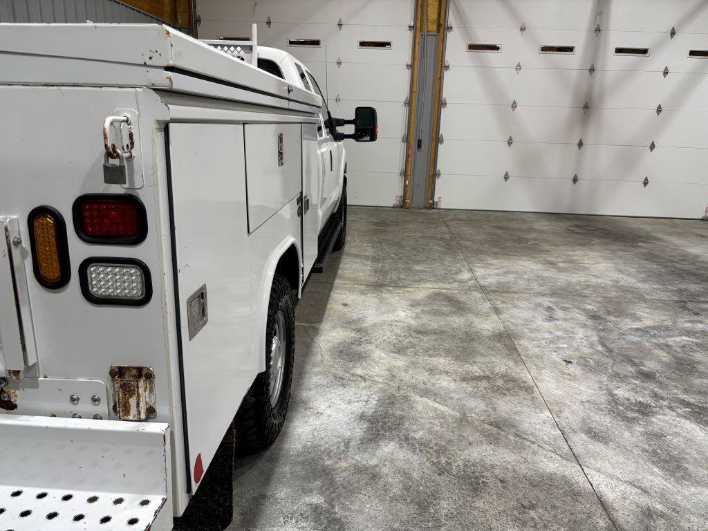 Used 2016 Ford F350 XL w/ Power Equipment Group AWD/4WD image 10