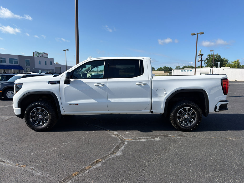 Used 2025 GMC Sierra 1500 AT4 AWD/4WD image 5