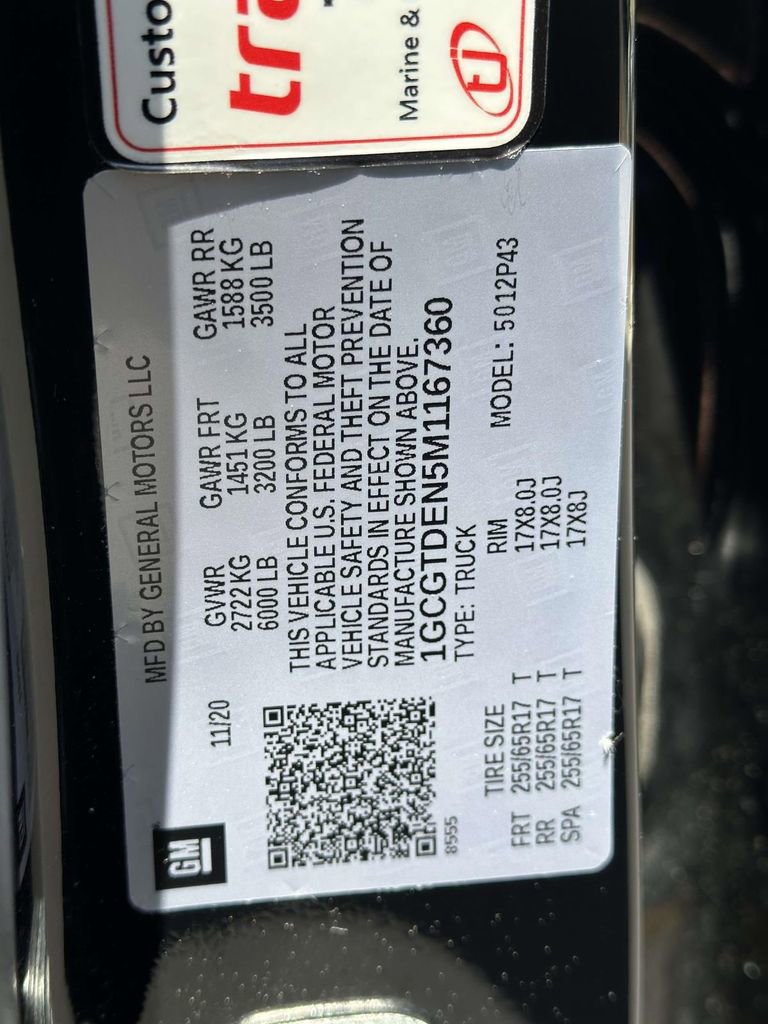 Used 2021 Chevrolet Colorado Z71 w/ Safety Package AWD/4WD image 29