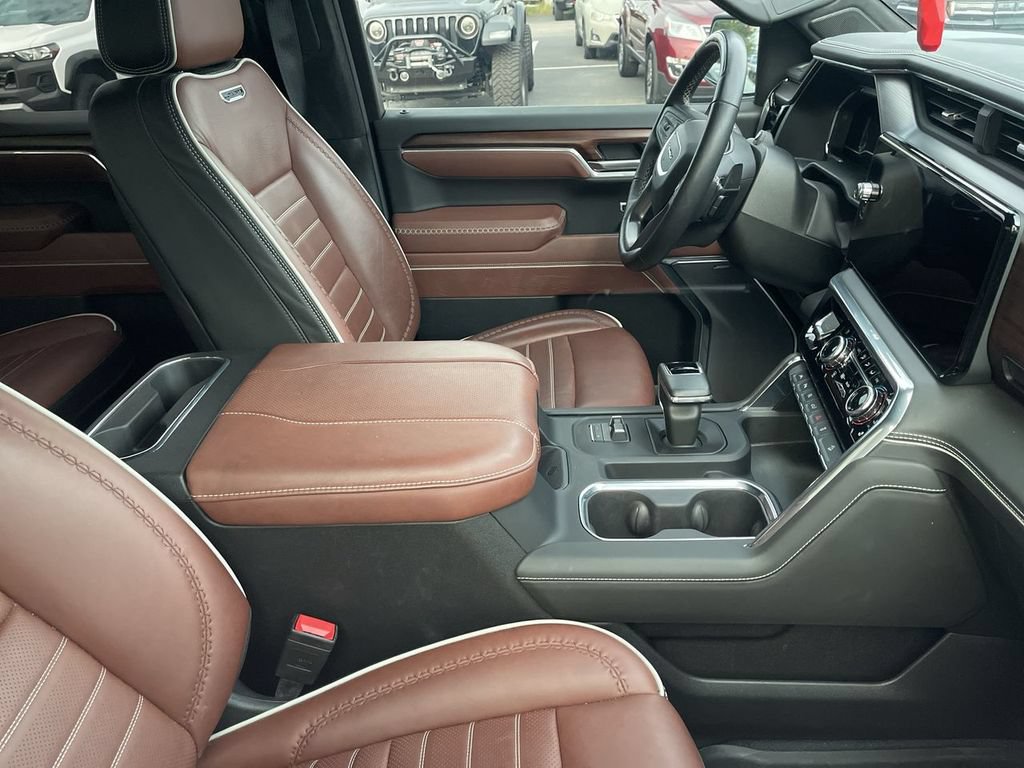 Used 2025 GMC Sierra 1500 Denali Ultimate AWD/4WD image 12