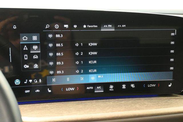 Certified 2025 Audi Q5 Premium w/ Convenience Package AWD/4WD image 19