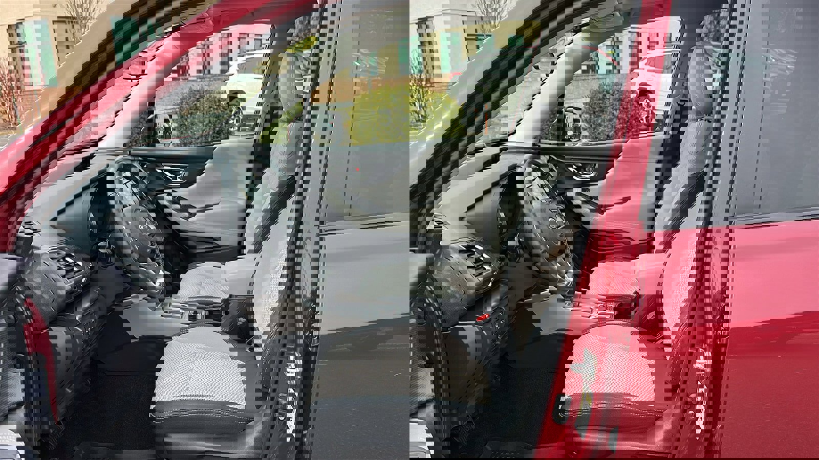 Used 2023 Subaru Forester Premium image 9