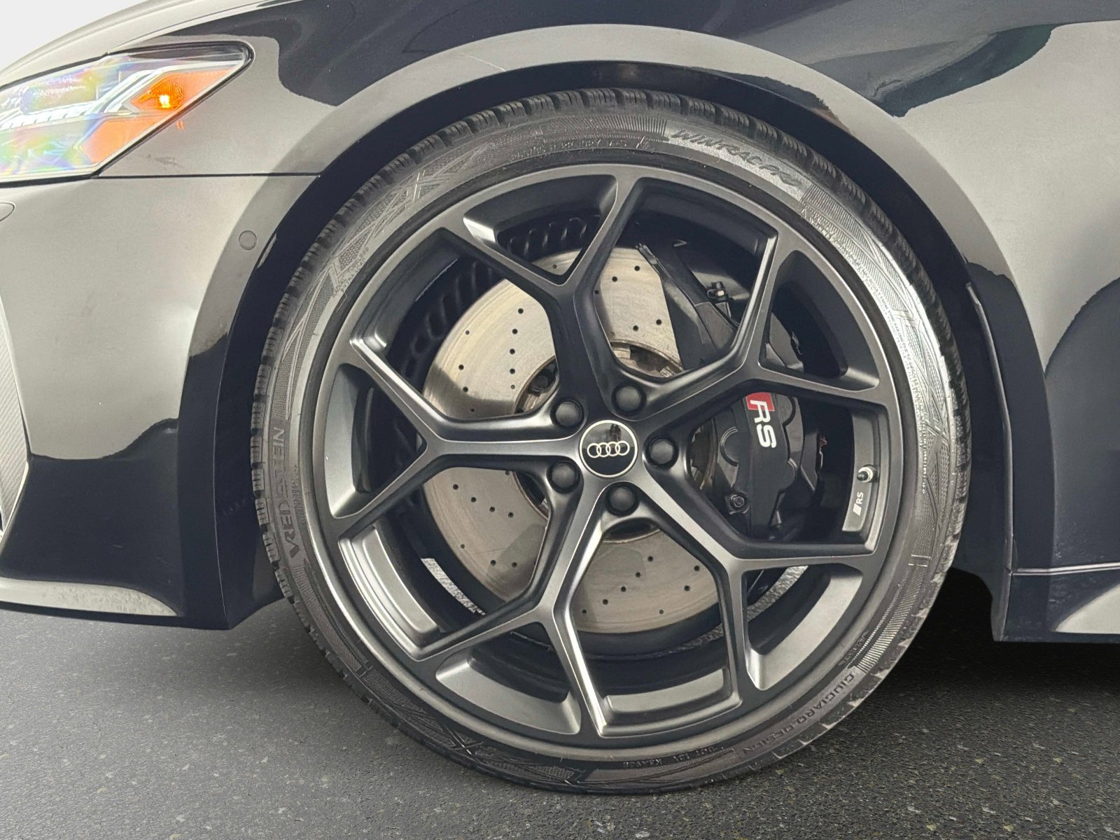 Used 2025 Audi RS 7 Performance AWD/4WD image 13