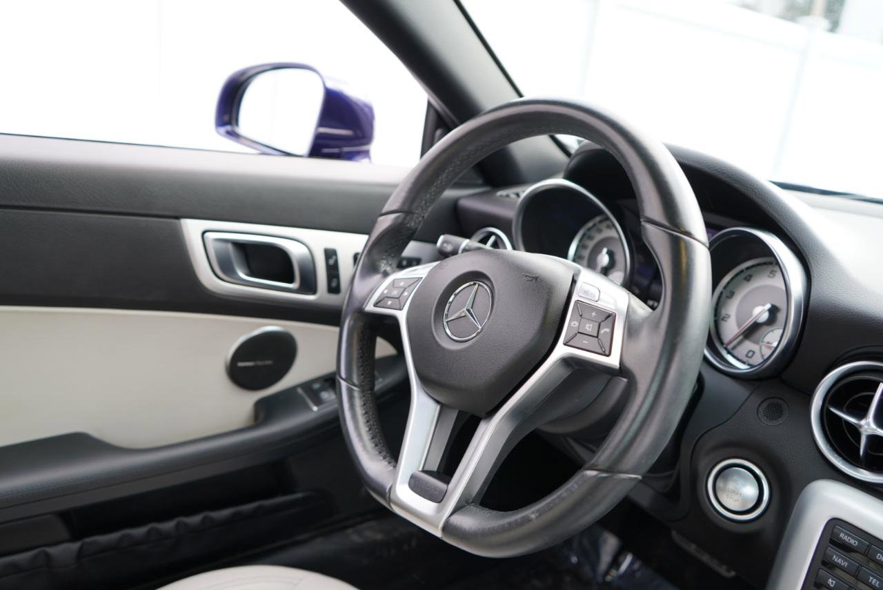 Used 2015 Mercedes-Benz SLK 250 image 87