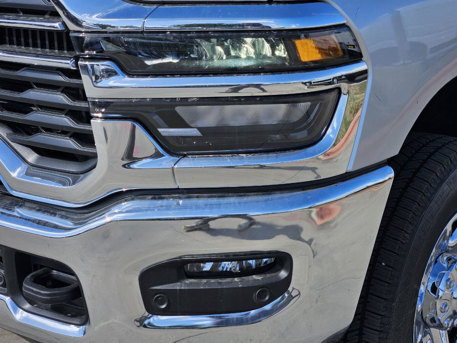 New 2026 RAM 2500 Tradesman AWD/4WD image 6