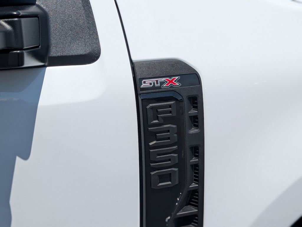 New 2026 Ford F350 XL AWD/4WD image 17