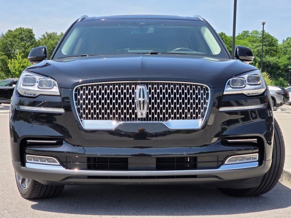 Used 2020 Lincoln Aviator Reserve w/ Equipment Group 202A AWD/4WD image 3