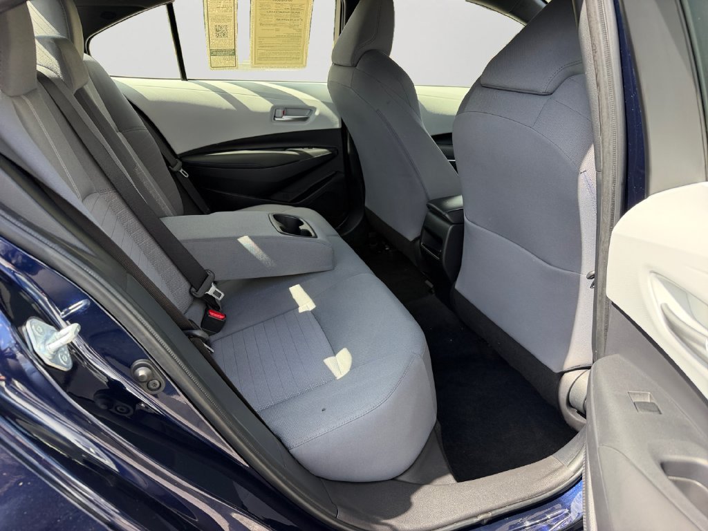 Used 2021 Toyota Corolla SE w/ SE Premium Package FWD image 9