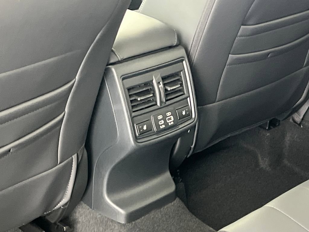 New 2026 Subaru Outback Touring AWD/4WD image 40