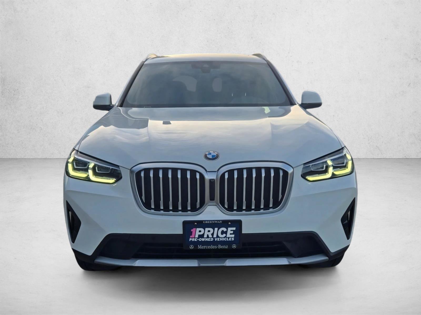 Used 2024 BMW X3 sDrive30i RWD image 2