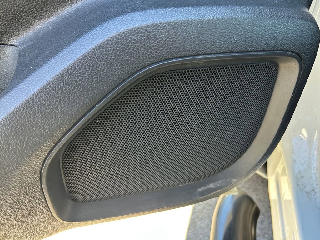 Used 2020 Nissan Titan SV w/ SV Convenience Package image 33